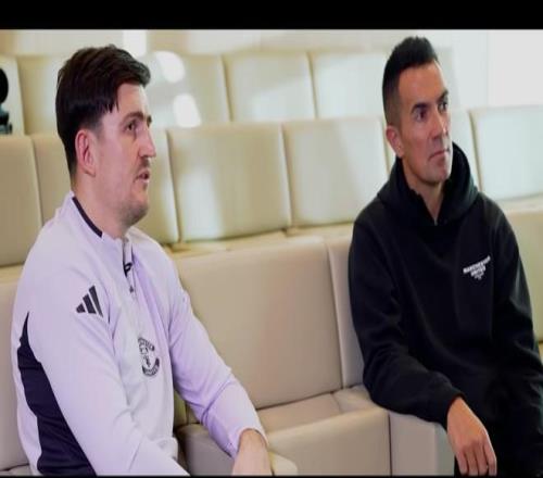 利物浦客场,加拉塔萨雷,名单,开云体育,开云体育官网,开云体育app,开云体育app下载