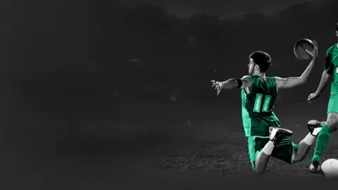 库里受伤离场独得26分 普尔38分空砍 勇士助奇才延续9连败